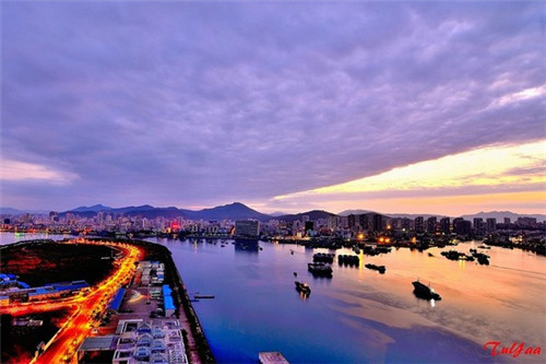 辣么辣主题餐厅