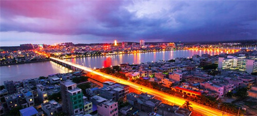 胡歌博客是什么公司（胡歌博客是什么公司做的）